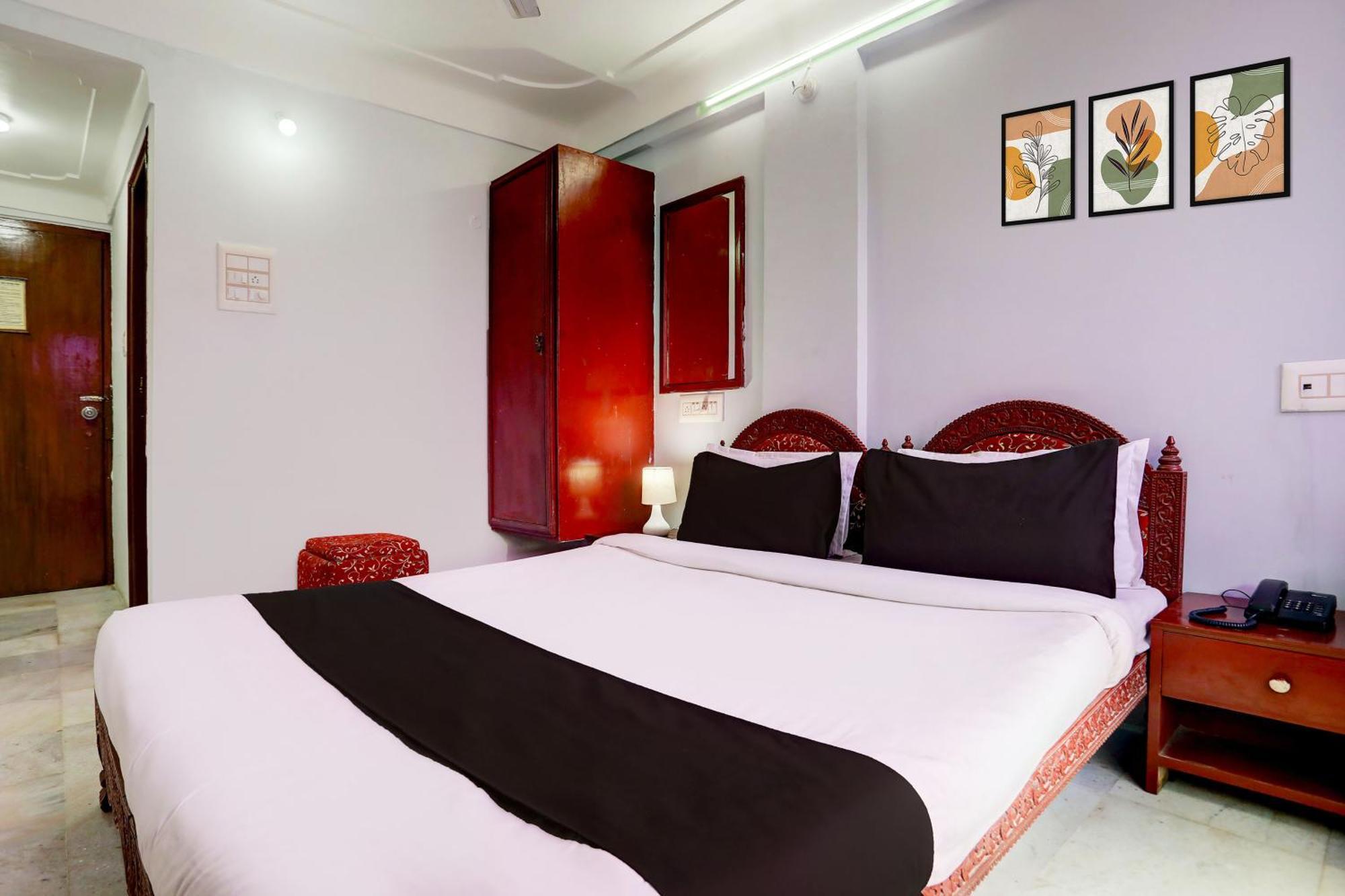 Super Collection O Lake Palace Road Udaipur Ngoại thất bức ảnh